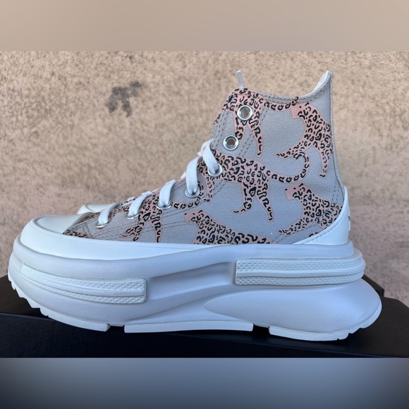 Women’s converse platform shoes 8.5 - Picture 4 of 6